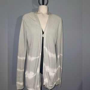 Open-Front Cardigan in Gray and White Belle by Belldini woman’s medium sweater